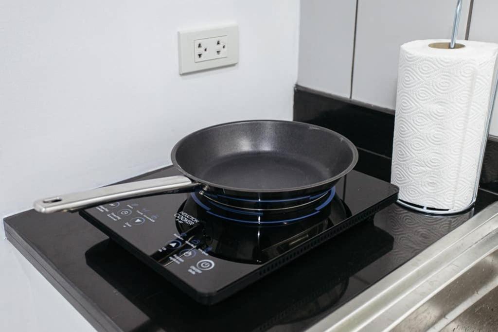 P2 Silom Large 2Beds Full Kitchen Wifi 4-6Pax Apartment Bangkok Ngoại thất bức ảnh