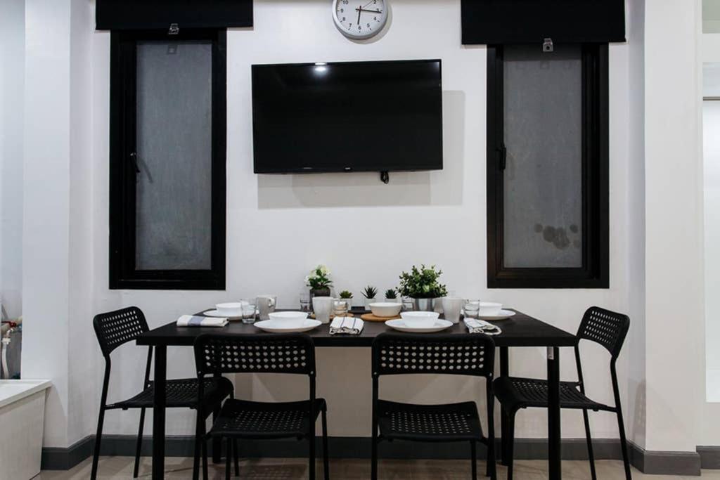 P2 Silom Large 2Beds Full Kitchen Wifi 4-6Pax Apartment Bangkok Ngoại thất bức ảnh