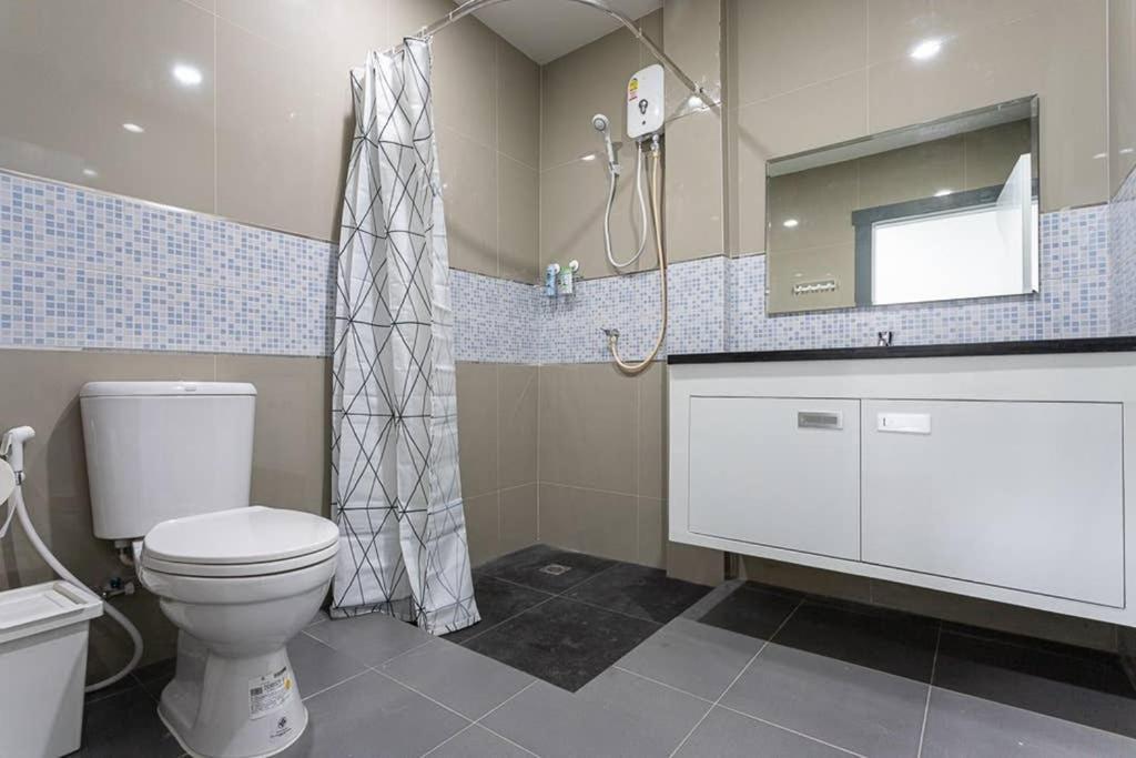 P2 Silom Large 2Beds Full Kitchen Wifi 4-6Pax Apartment Bangkok Ngoại thất bức ảnh