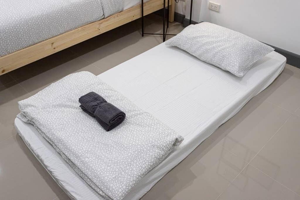 P2 Silom Large 2Beds Full Kitchen Wifi 4-6Pax Apartment Bangkok Ngoại thất bức ảnh